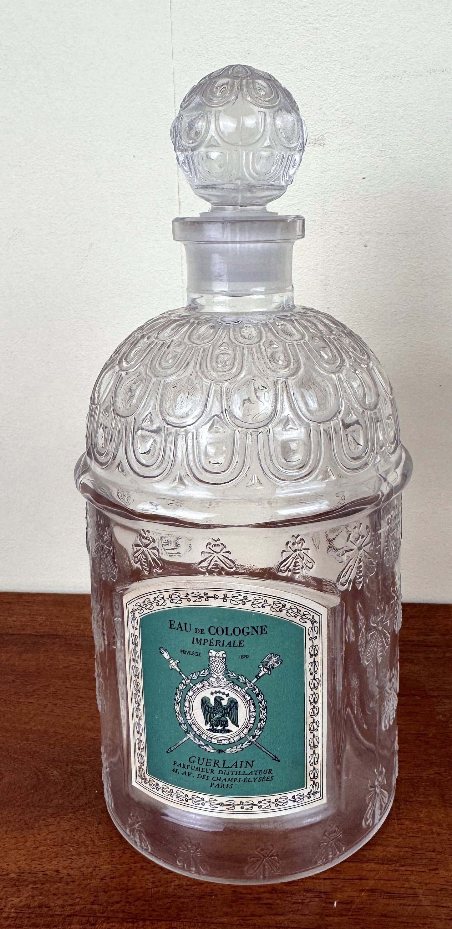 GUERLAIN « Eau de Cologne impériale » 2 grands Flacons en verre modèle abeille